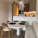 Апартаменты Luxe 't Sant Bad Ньивпорт